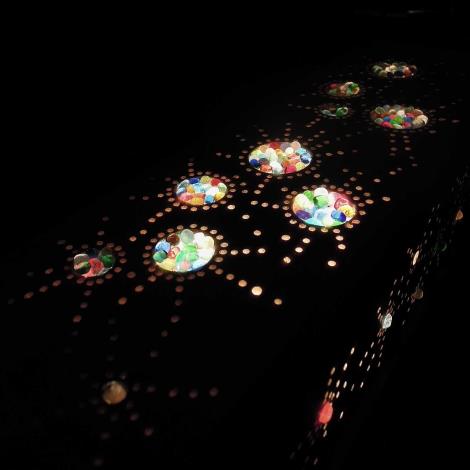 張家毓《生命中的光與花》複合媒材個人創作展