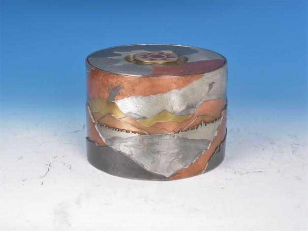 陳志揚《福爾摩沙》 2002年 23×18公分  純錫、紅銅、 青銅、黃銅、錫鉛合金