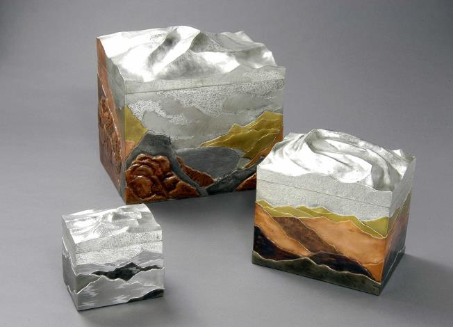 陳志揚《旅的記憶》2003年 35×22×28公分 純錫、紅銅、青銅、黃銅