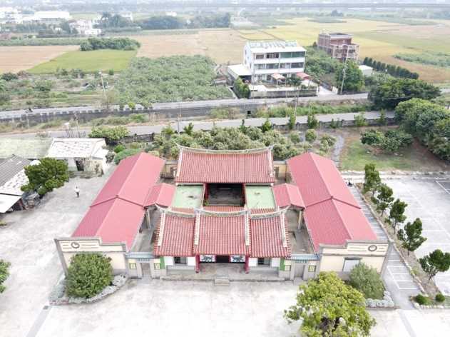 歷史建築「社頭深坵祠」空拍圖