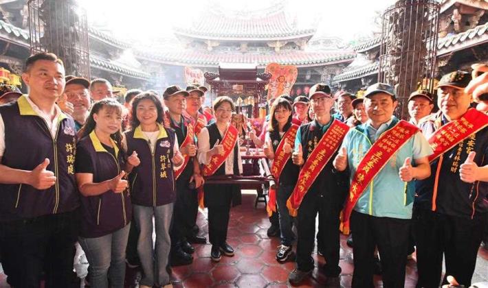 01大合照_tm_圖片替代文字