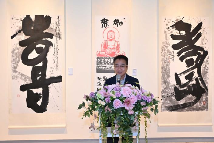 前南投縣文化局長，現為中興大學中文系教授  林榮森教授 致詞↑