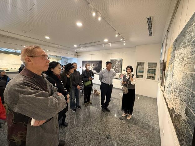 11.磺溪獎吳惠淳老師與現場貴賓分享創作理念_0