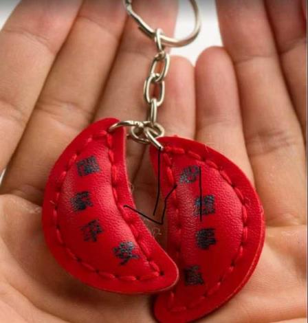 1123-2-1筊杯吊飾鑰匙圈