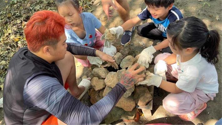 19f379fa-6ebe-4ba8-9eb7-d23448abe564