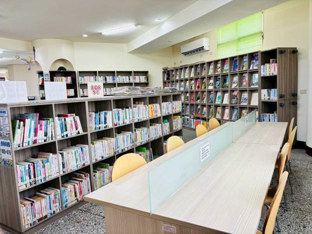 大村鄉立圖書館-銀髮族區