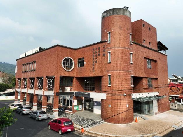 彰化縣二水鄉立圖書館 (6).JPG